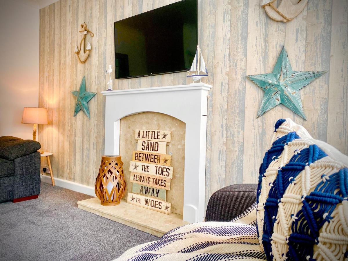 Remarkable 3-Bed Hot Tub House In Blackpool Bagian luar foto